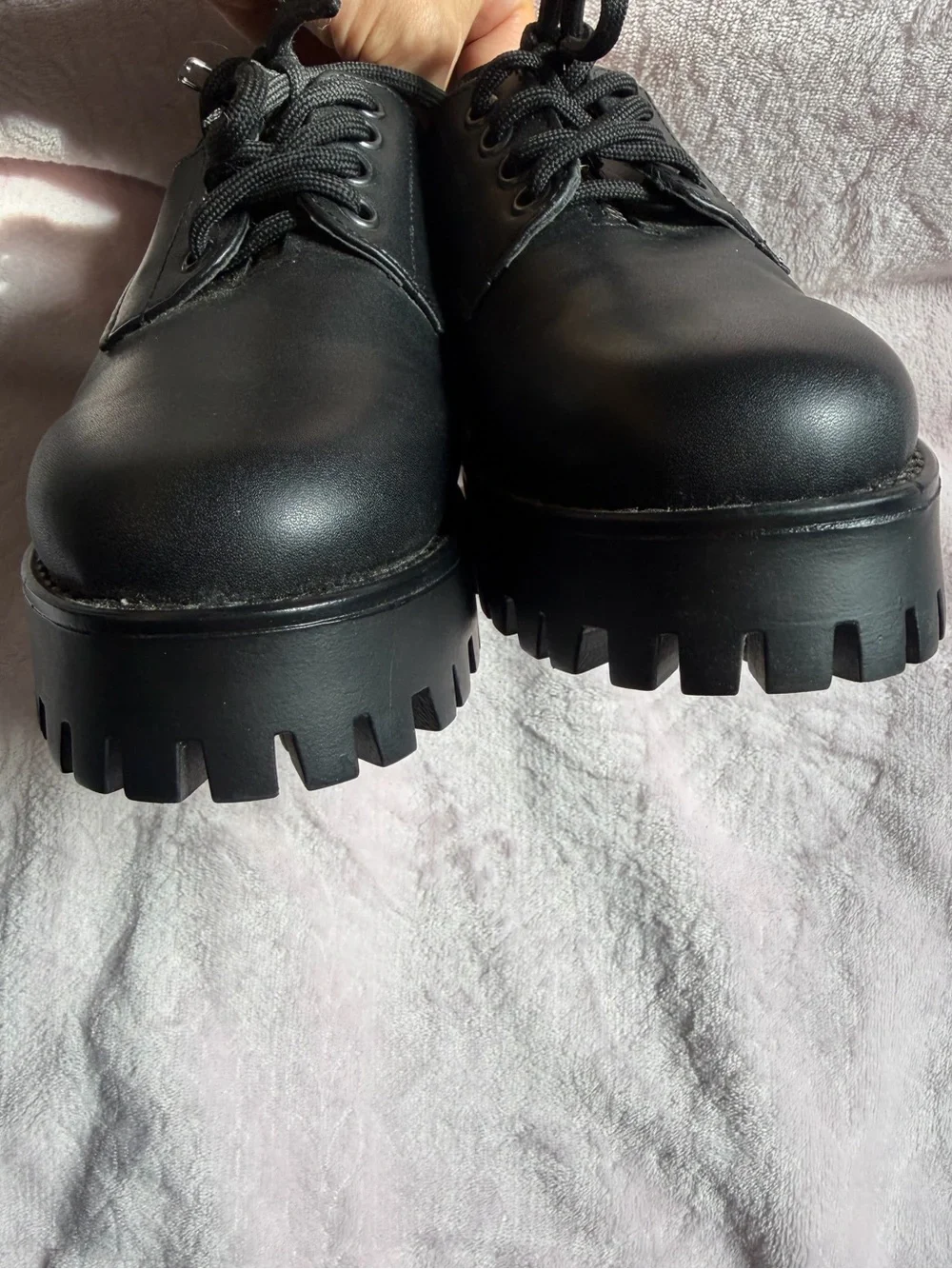 ANDREA FENZI Black Leather Lug-Sole Oxford